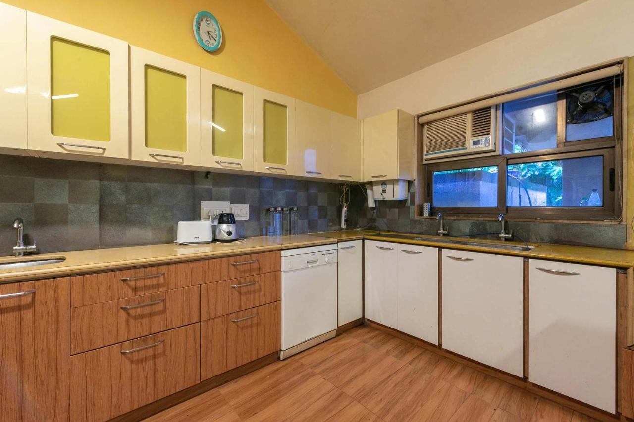 Stayvista'S Casa Palmera - Pet-Friendly Villa With Pool, Garden With Gazebo, And Indoor & Outdoor Games Alībāg Exteriör bild