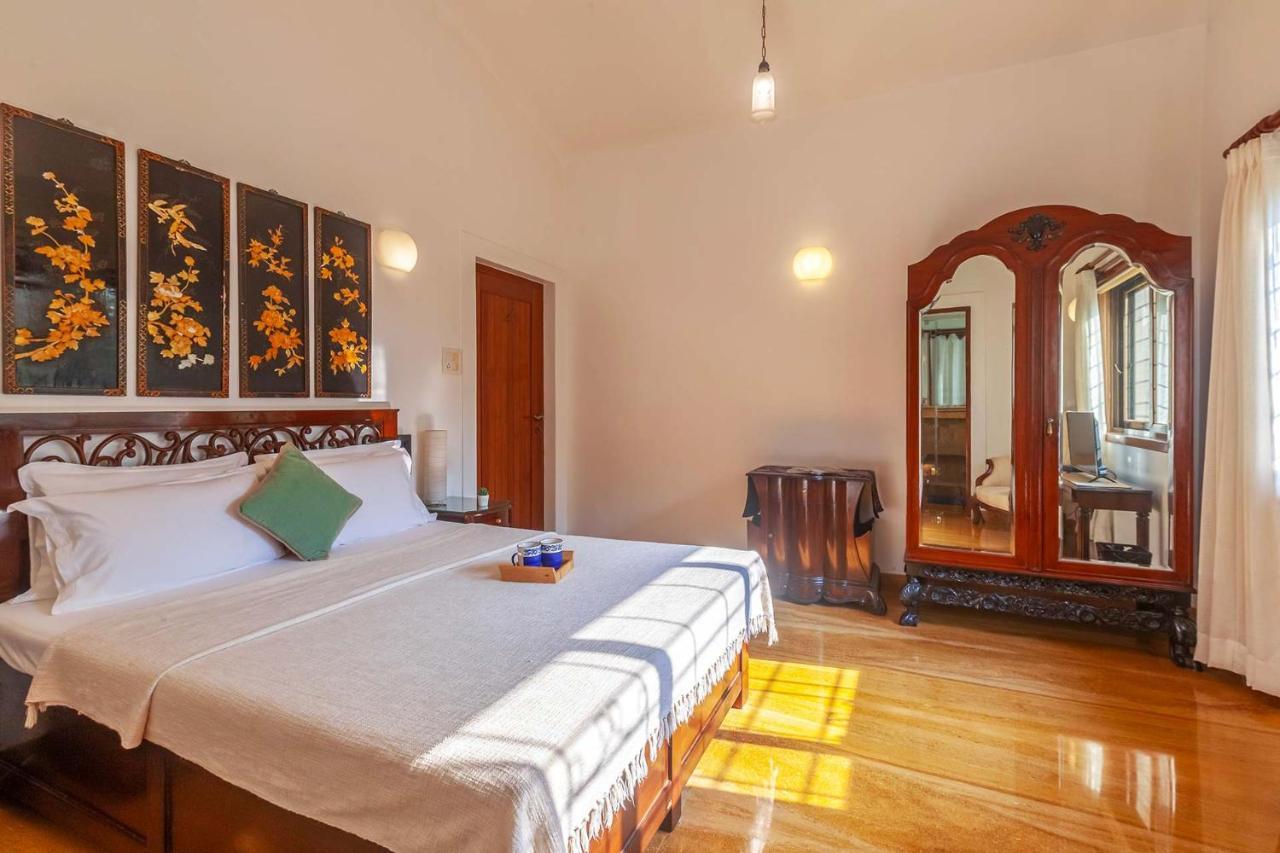 Stayvista'S Casa Palmera - Pet-Friendly Villa With Pool, Garden With Gazebo, And Indoor & Outdoor Games Alībāg Exteriör bild