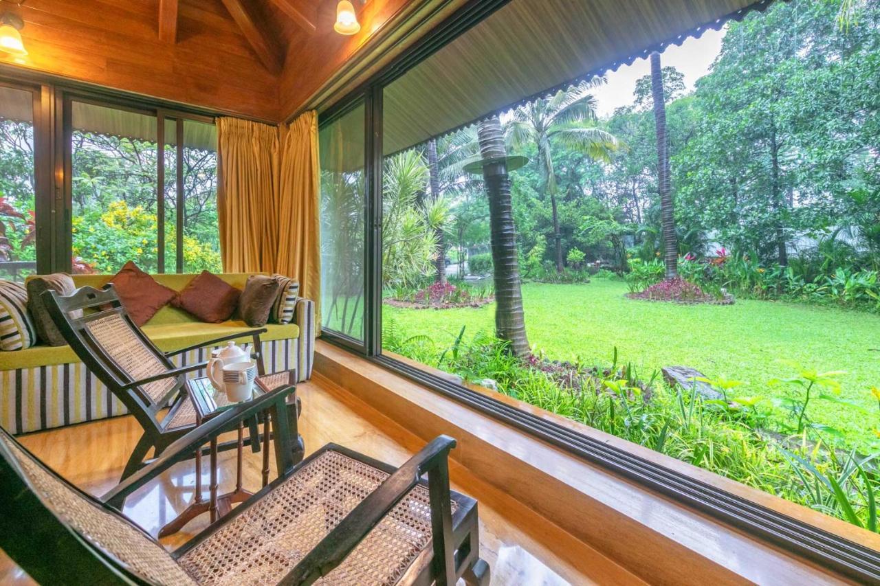 Stayvista'S Casa Palmera - Pet-Friendly Villa With Pool, Garden With Gazebo, And Indoor & Outdoor Games Alībāg Exteriör bild